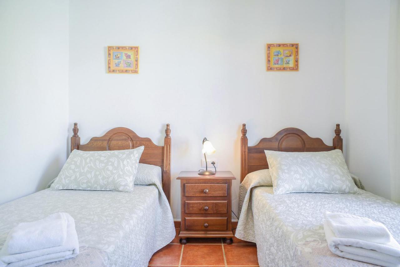 Casa Villanueva 4 - Solo Familias Conil De La Frontera Eksteriør billede