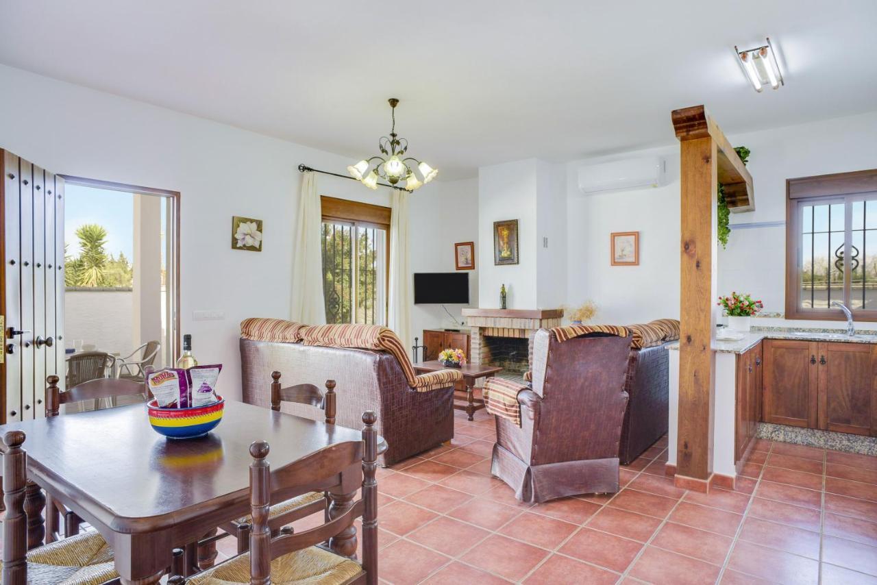 Casa Villanueva 4 - Solo Familias Conil De La Frontera Eksteriør billede